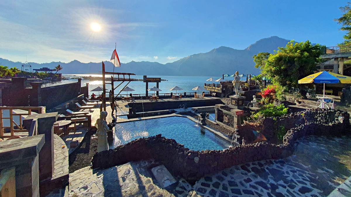 Spring Bali Batur Hot Spring - A beautiful and unique natural hot spring in Bali